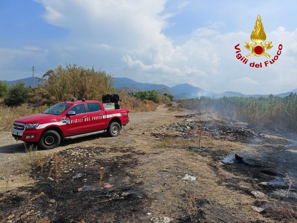 Incendio torrente patrì Milazzo