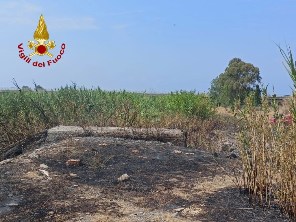 Incendio torrente patrì Milazzo