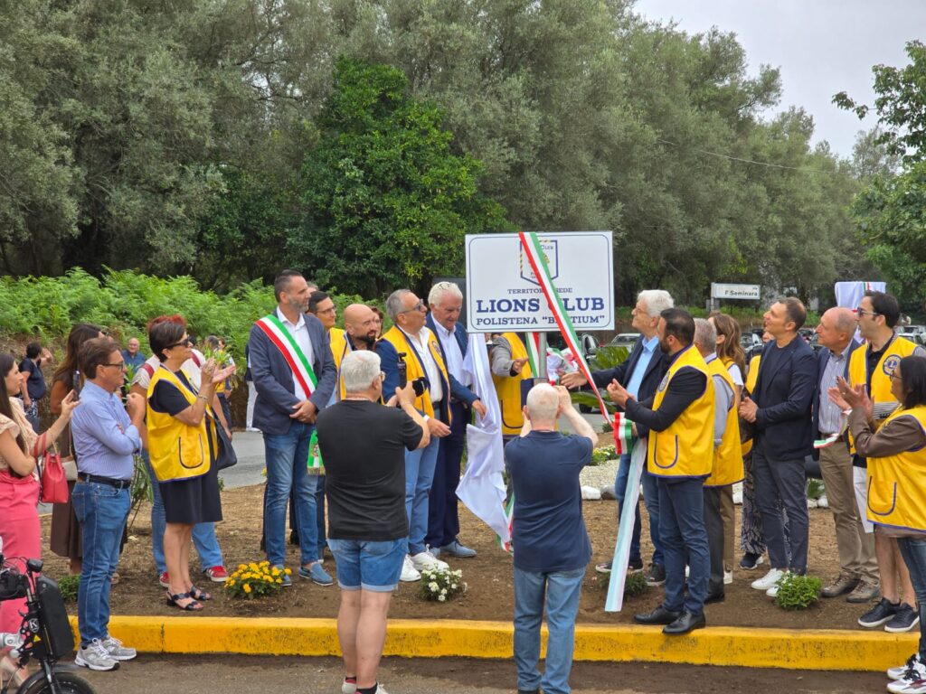 Lions Club Brutium Polistena abbelliamo il territorio