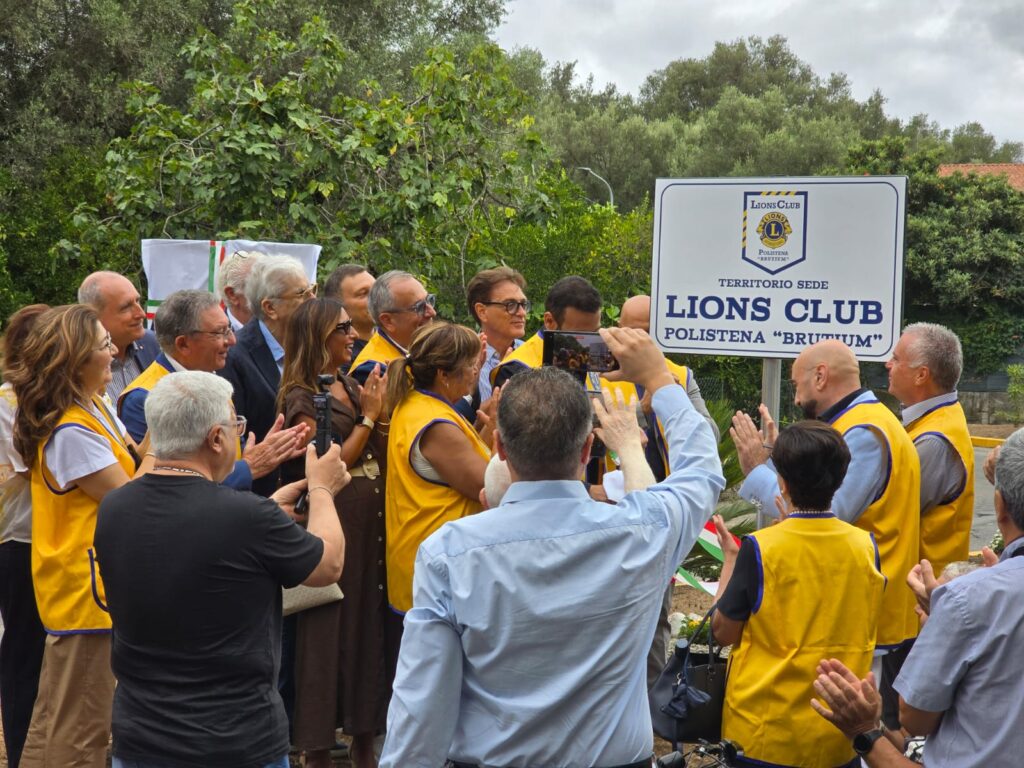 Lions Club Brutium Polistena abbelliamo il territorio