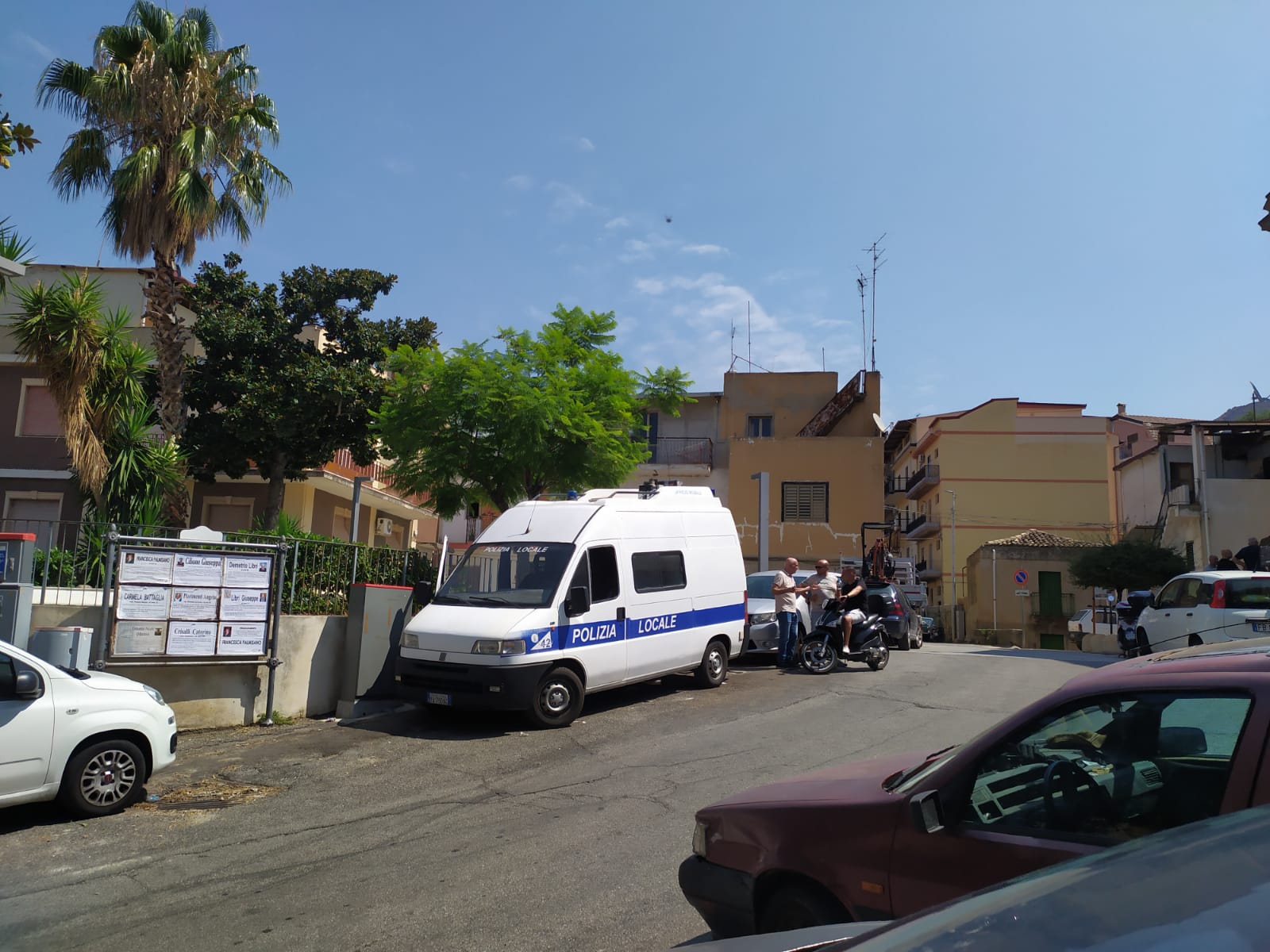 Polizia Municipale Centro d’ascolto a Mosorrofa (1)