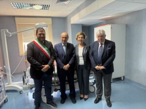 Riapertura pronto soccorso barcellona (1)