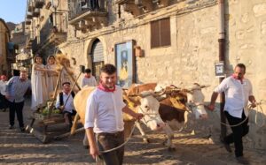 Sagra della spiga Gangi la stravula