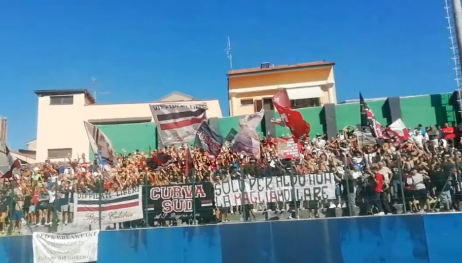 Tifosi Reggina a Palmi