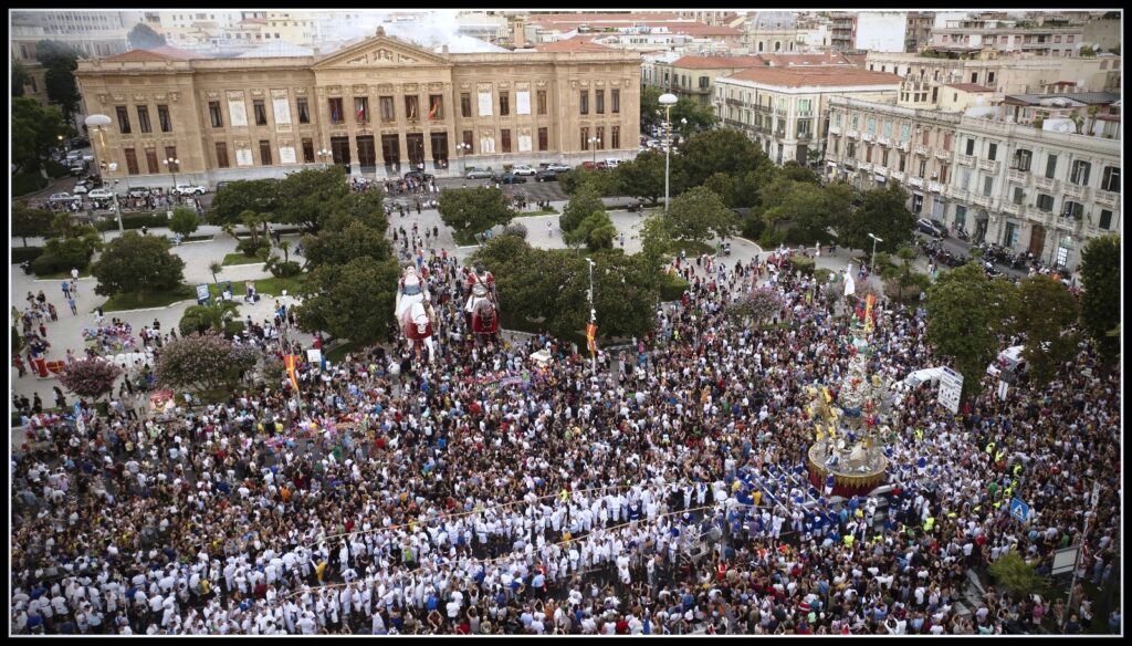 Vara Messina dall'alto con Giganti