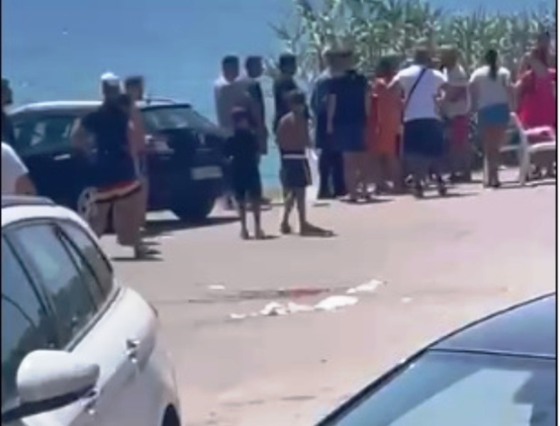 accoltellamento spiaggia