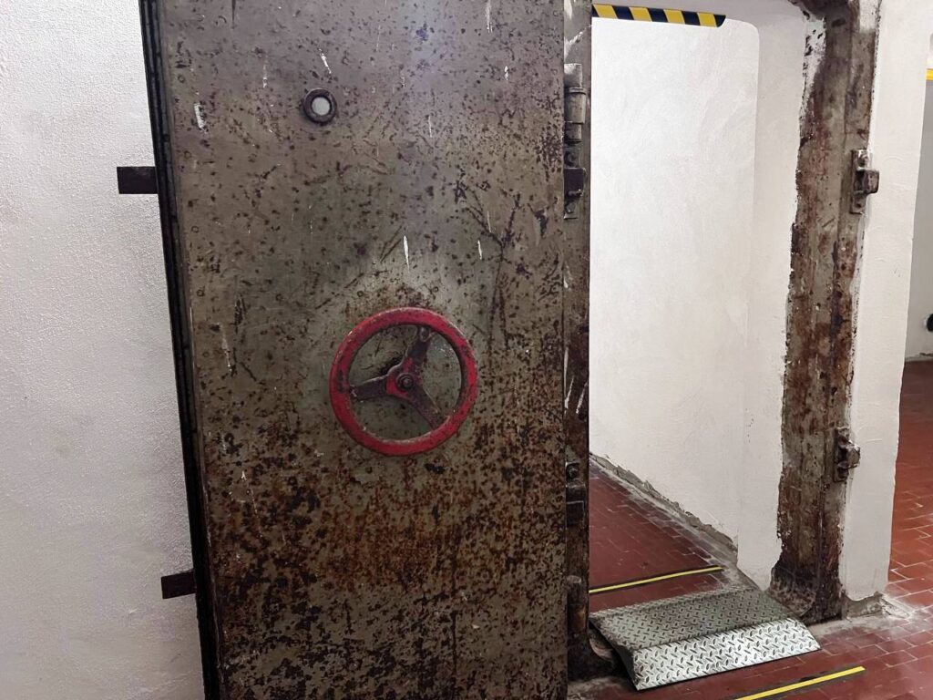 bunker anti bomba stazione centrale reggio calabria