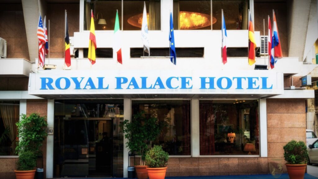 L'ingresso del Royal Palace Hotel di Messina