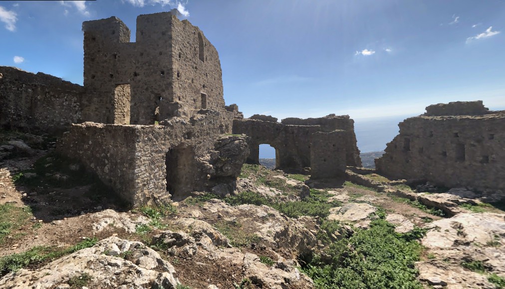 Fiumenidisi castello