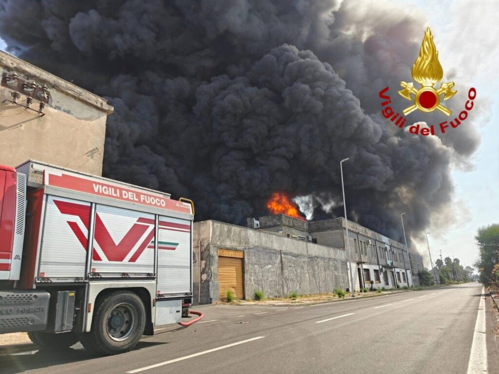 incendio catania