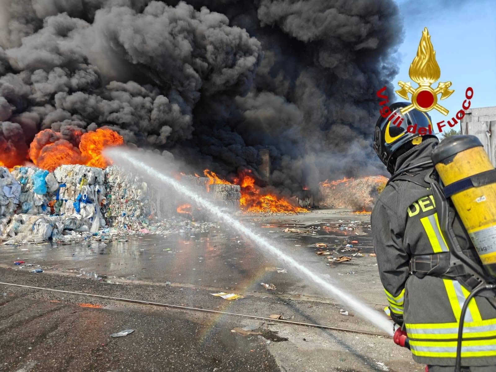 incendio catania (2)