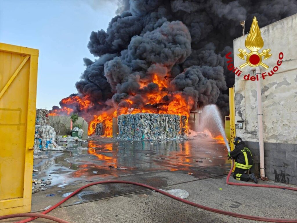 incendio catania