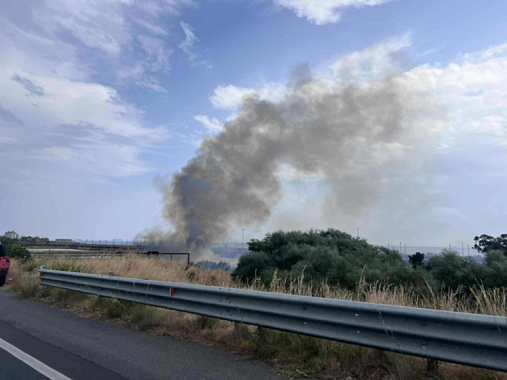 incendio laghetti saline