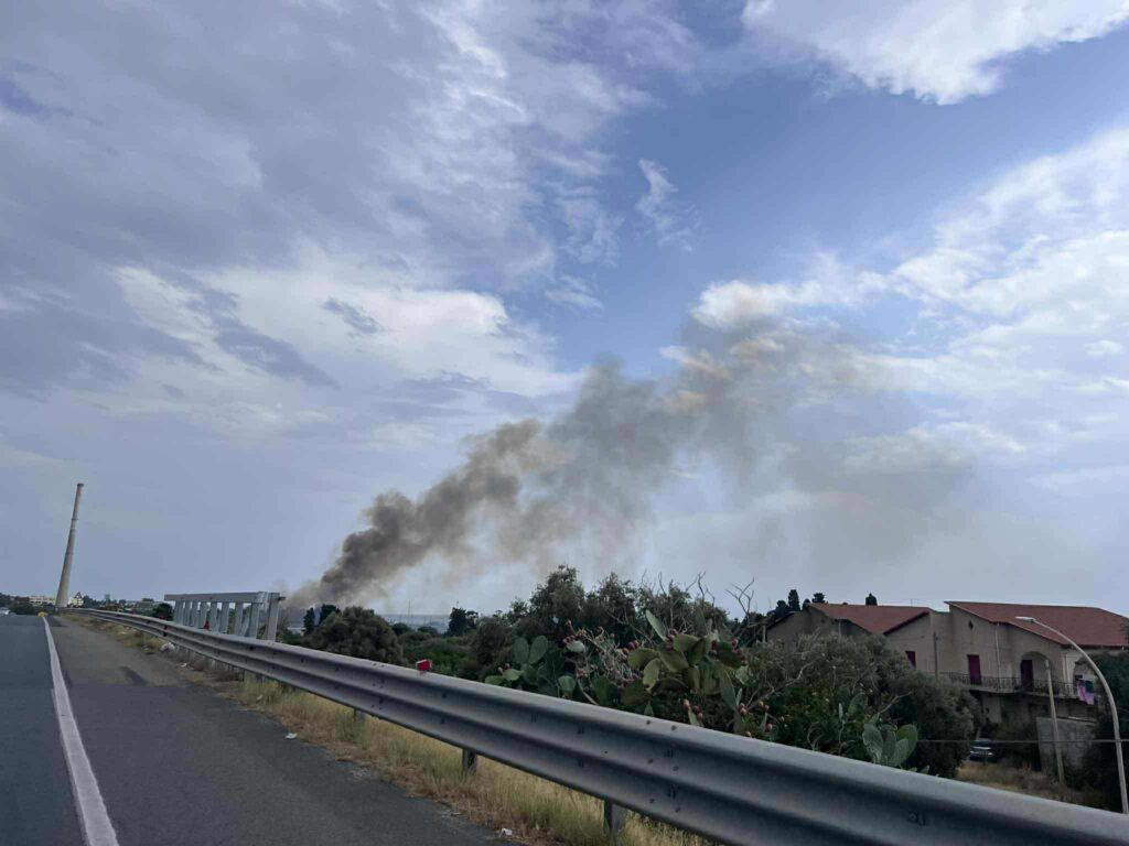 incendio laghetti saline