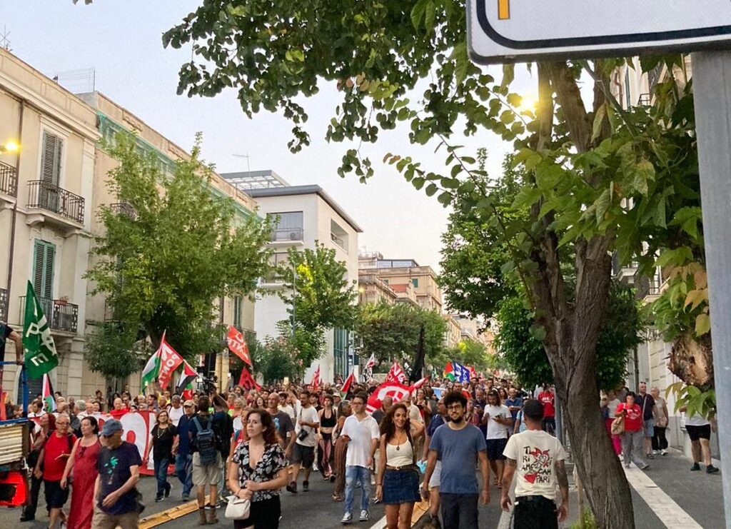 manifestazione no ponte sullo stretto messina 9 agosto 2025