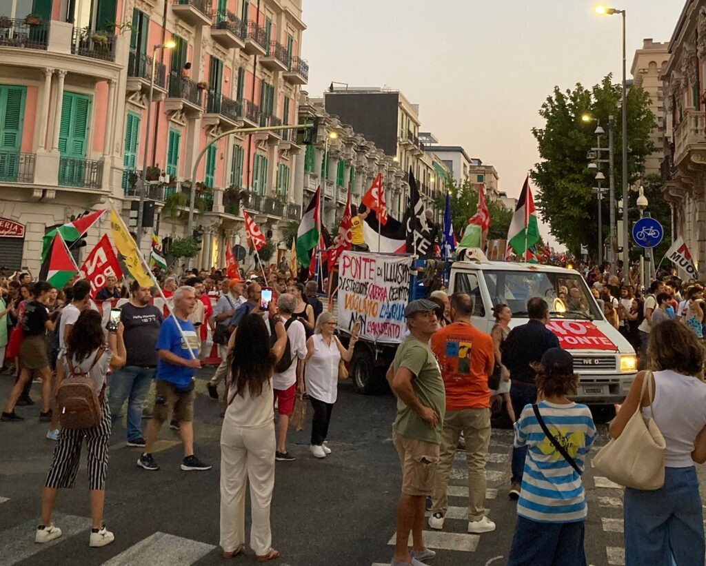 manifestazione no ponte sullo stretto messina 9 agosto 2025