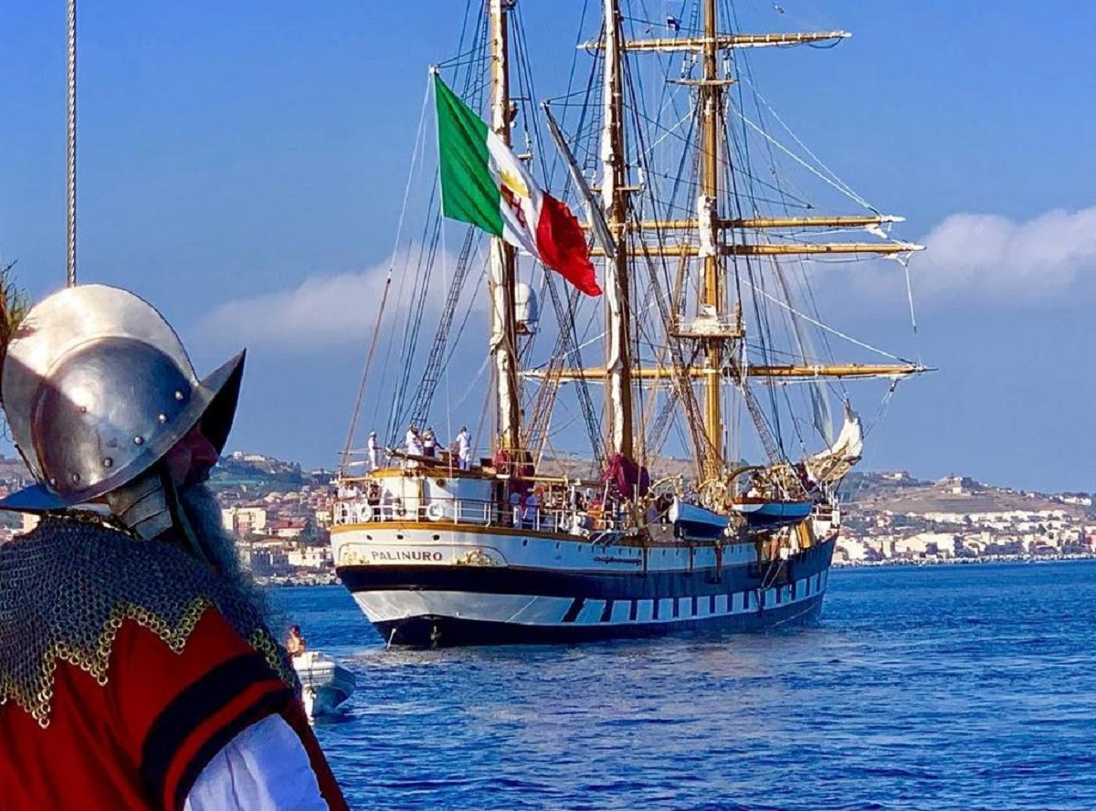 nave-palinuro