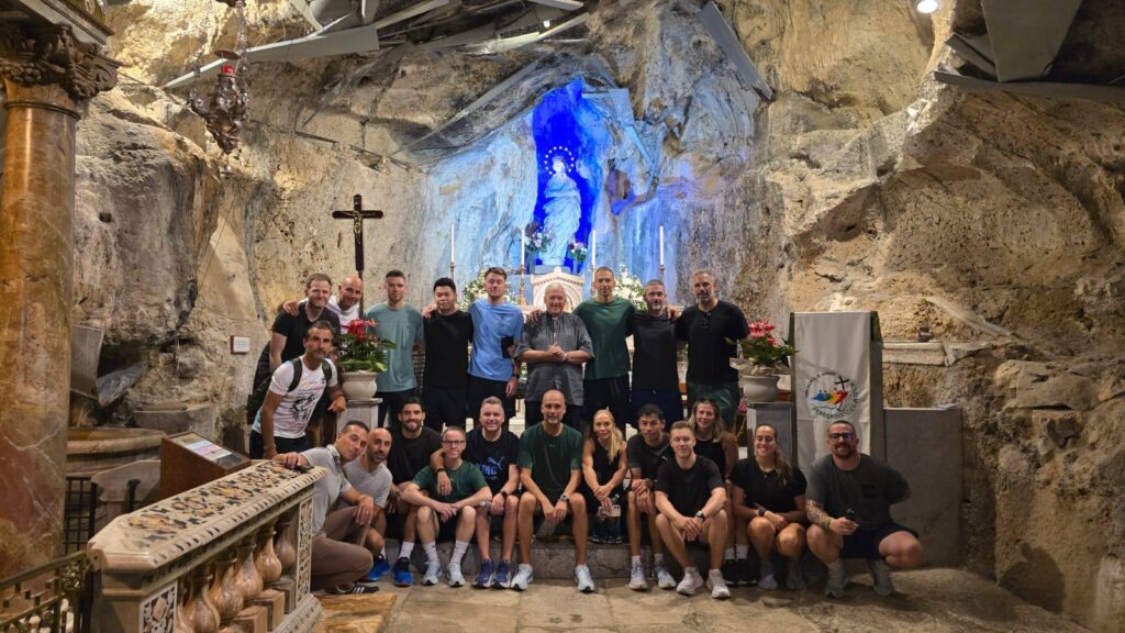 pep guardiola e staff city al santuario di santa rosalia palermo