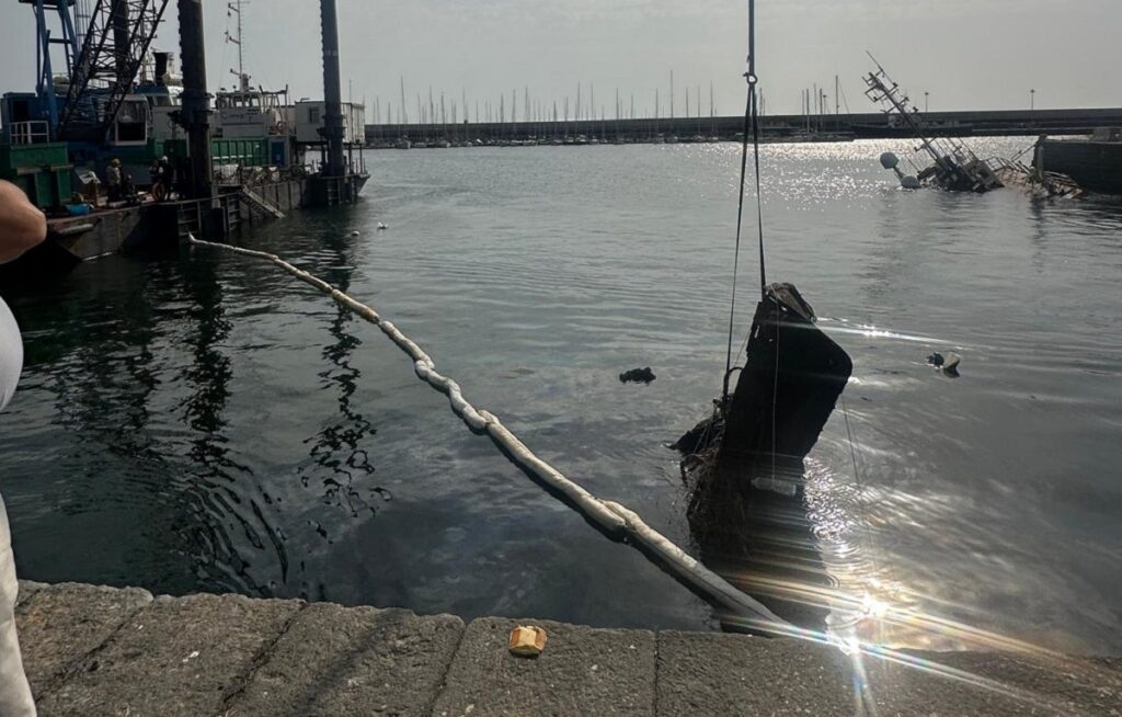 rimozione relitti nel porto di Catania