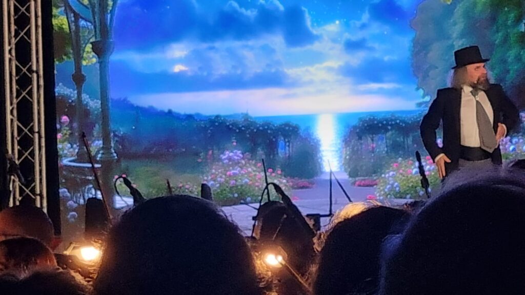 spettacolo la vedova allegra arena dello stretto 29 agosto 2025