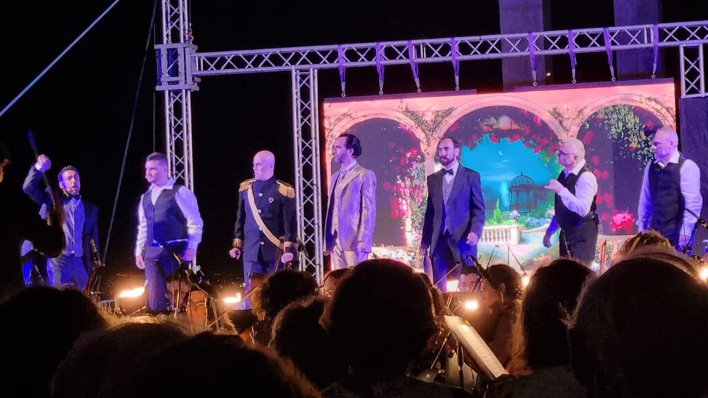 spettacolo la vedova allegra arena dello stretto 29 agosto 2025