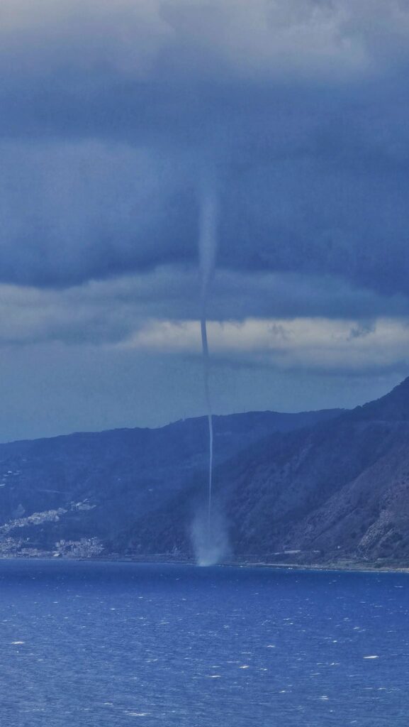 tornado a scilla