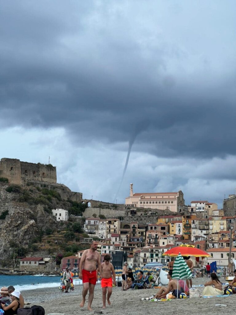 tornado a scilla