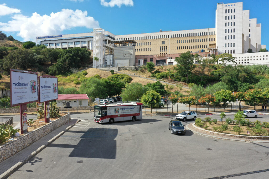 Autobus ATAM Università Mediterranea
