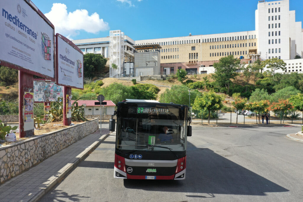 Autobus ATAM Università Mediterranea