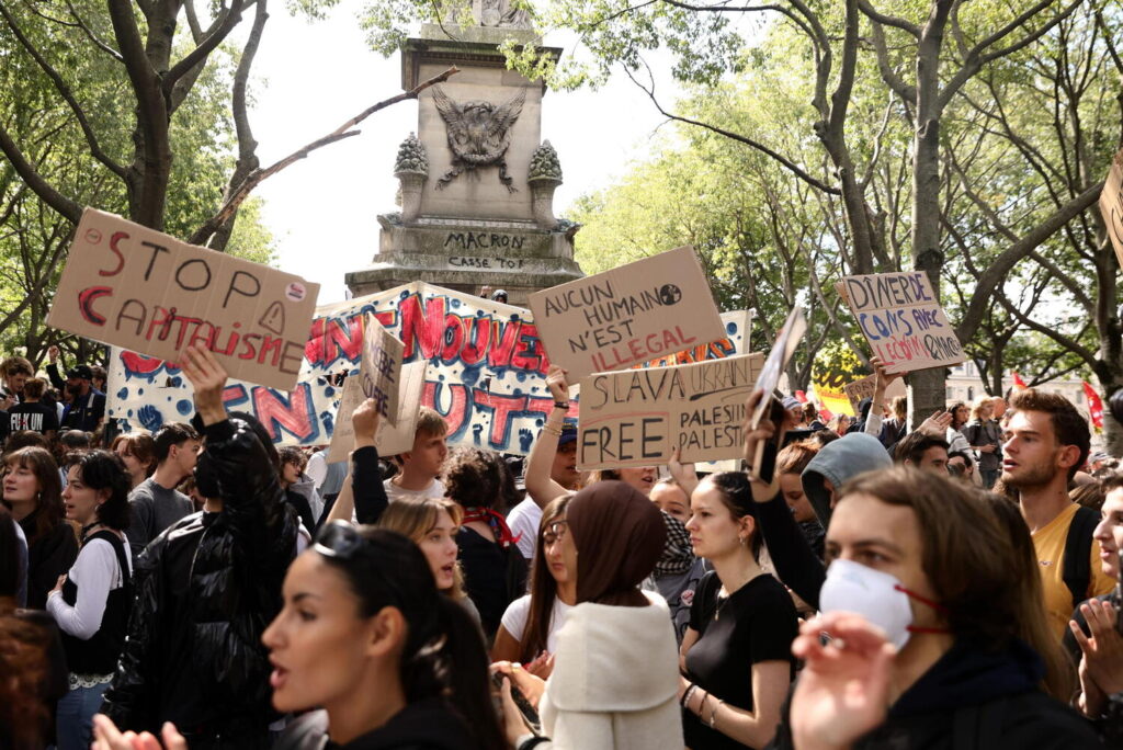 Blocchiamo tutto protesta Francia