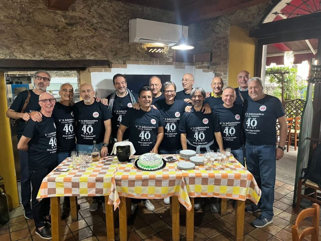 Classe di Informatica si Ritrova all’ITIS Monaco