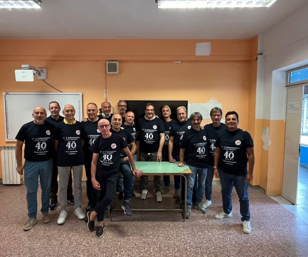 Classe di Informatica si Ritrova all’ITIS Monaco