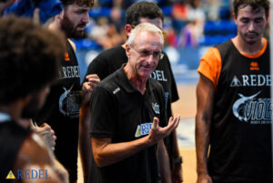Coach Cadeo Viola