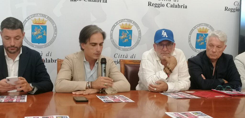 Conferenza di presentazione della nuova stagione teatrale di Officina dell'Arte Romeo Falcomatà Piromalli e Scutellà