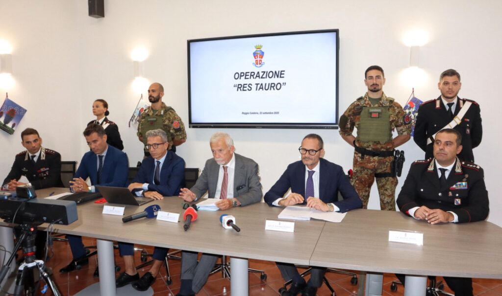 Conferenza stampa Arresti 'Ndrangheta Gioia Tauro