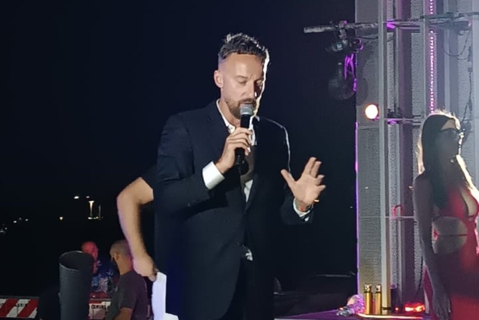 Francesco Facchinetti al sunsetland reggio calabria
