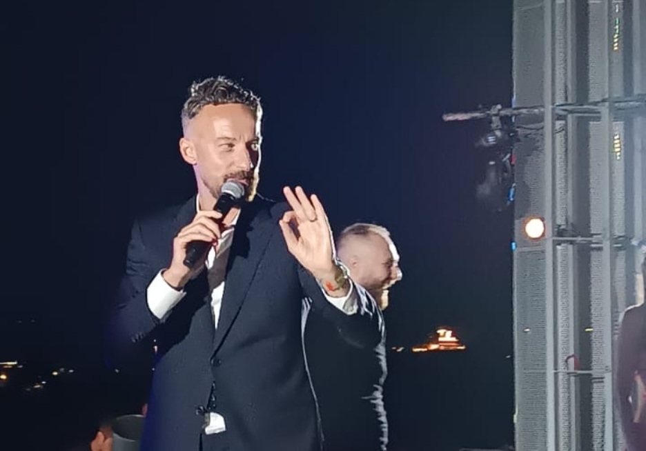 Francesco Facchinetti al sunsetland reggio calabria