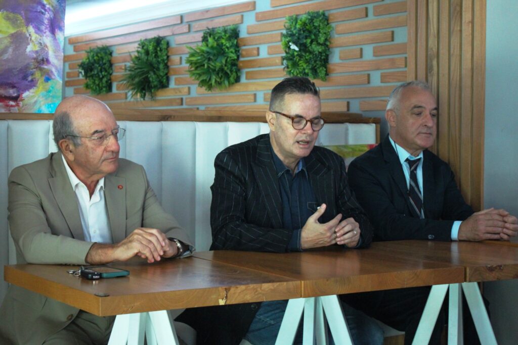 Klaus Davi Eduardo Lamberti Castronuovo e Roque Pugliese (3)