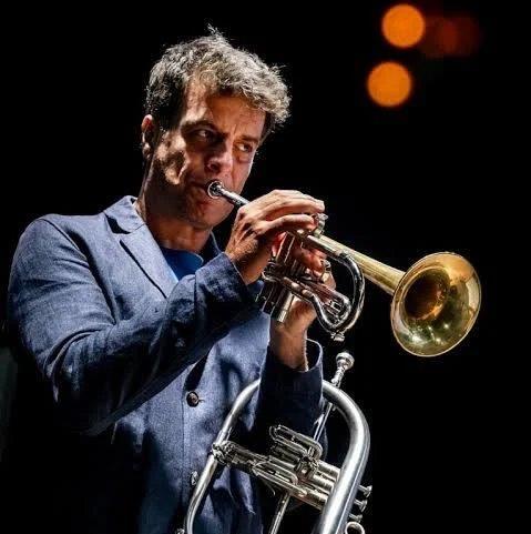 Luca Aquino 4et