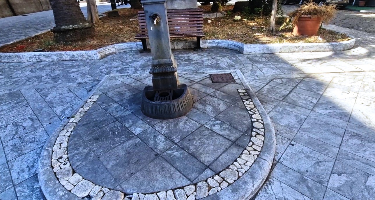 Piazza Genoese