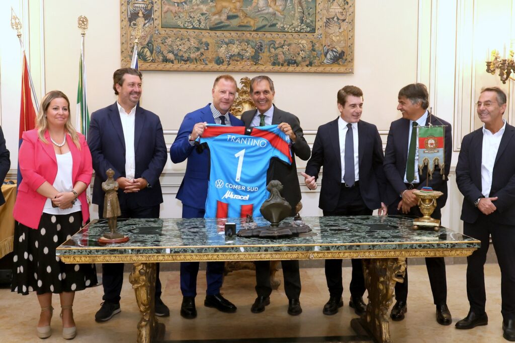 Presentazione del Catania al Comune