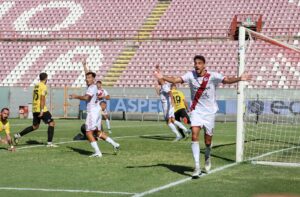 Reggina-Nissa proteste Ferraro