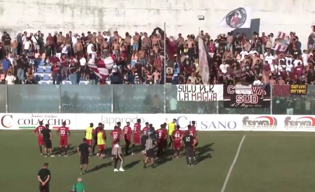 Reggina a Vibo