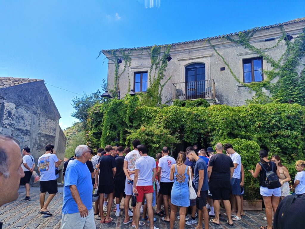 Selfie ronaldo con fan a savoca