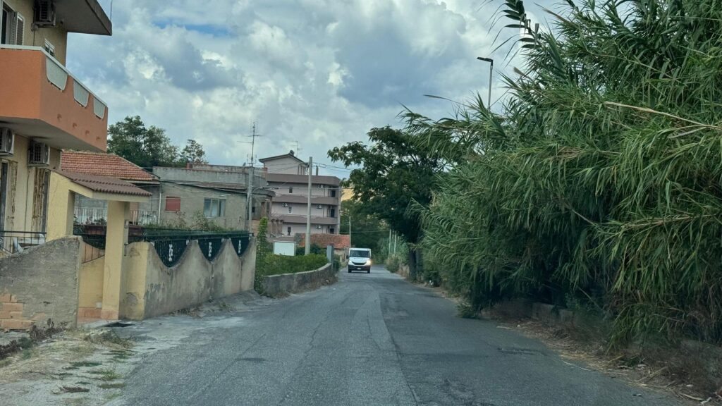 Sopralluogo Falcomatà manutenzione strade zona nord reggio calabria