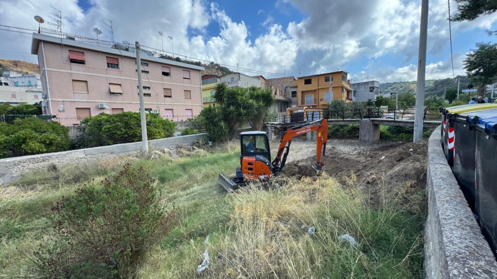 Sopralluogo Falcomatà manutenzione strade zona nord reggio calabria