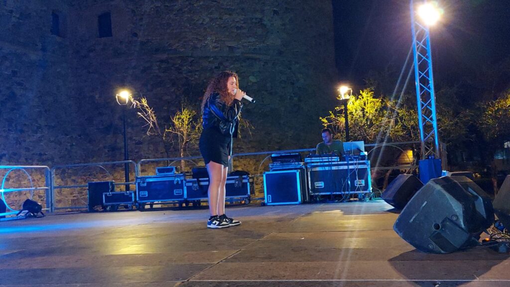 Spettacolo cabaret Castello Aragonese