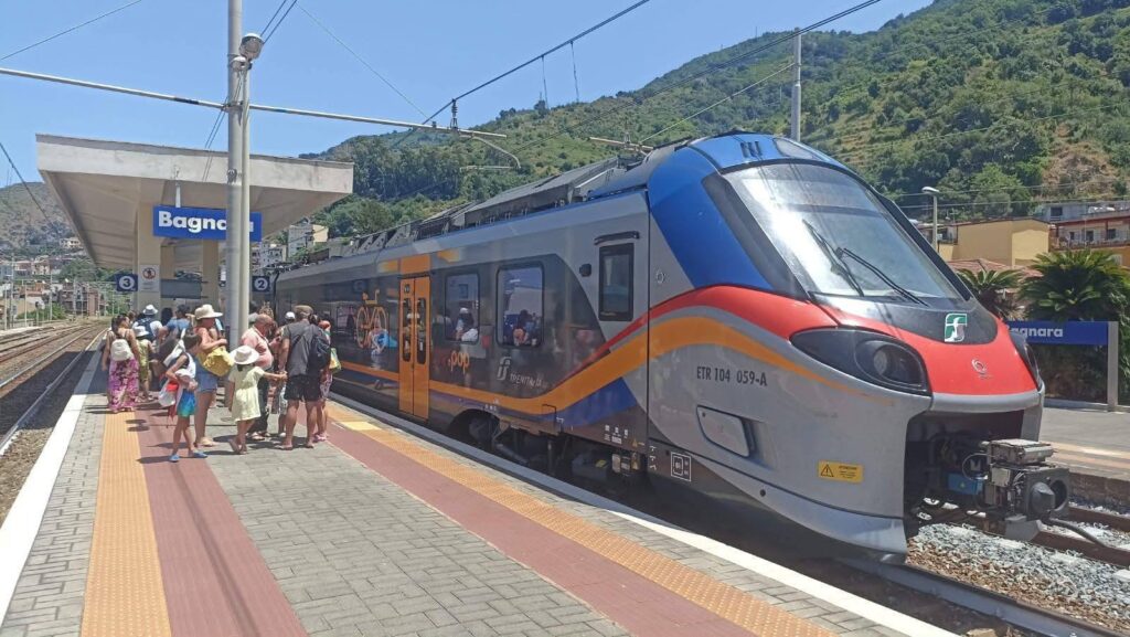 TRENO DEL MARE