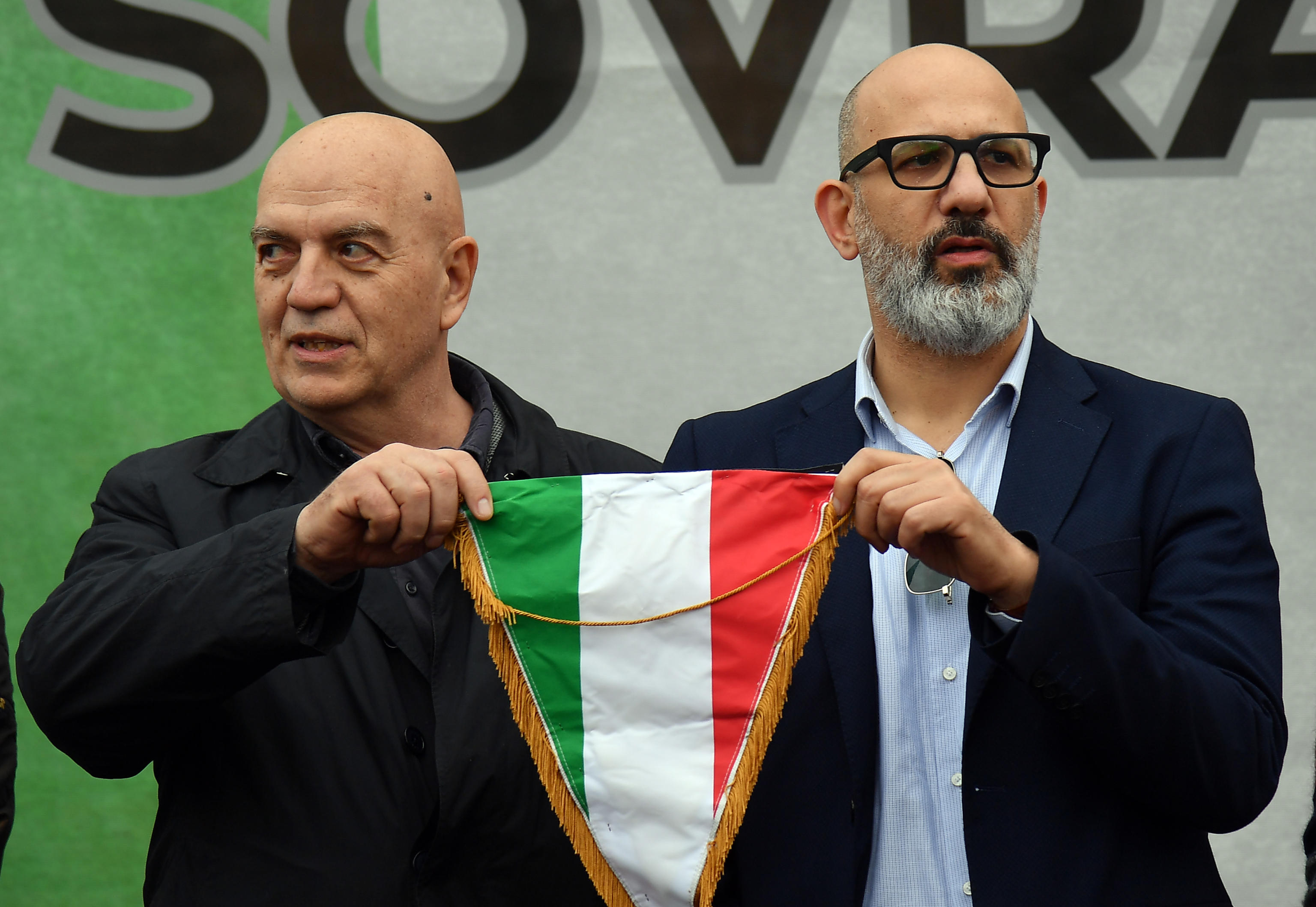 L’altra piazza di Rizzo, ‘inizia stagione di resistenza’