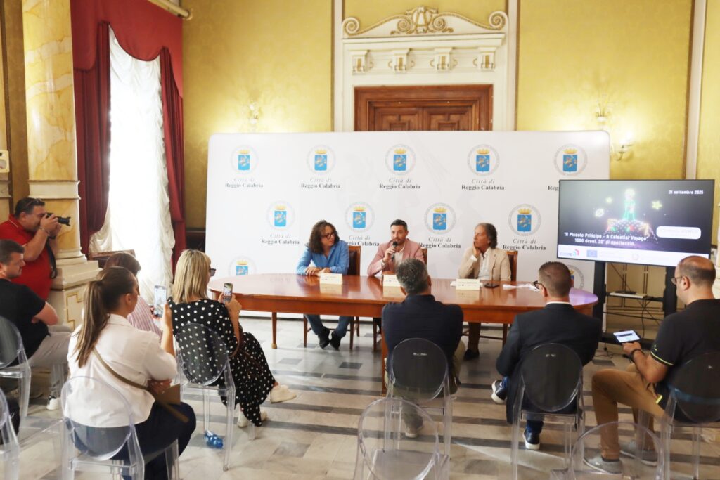 conferenza presentazione spettacolo droni il piccolo principe reggio calabria